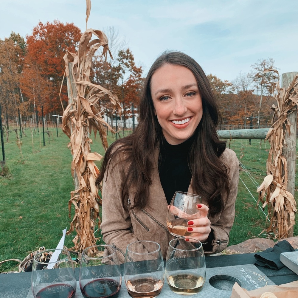 Meet your Posher, Julia